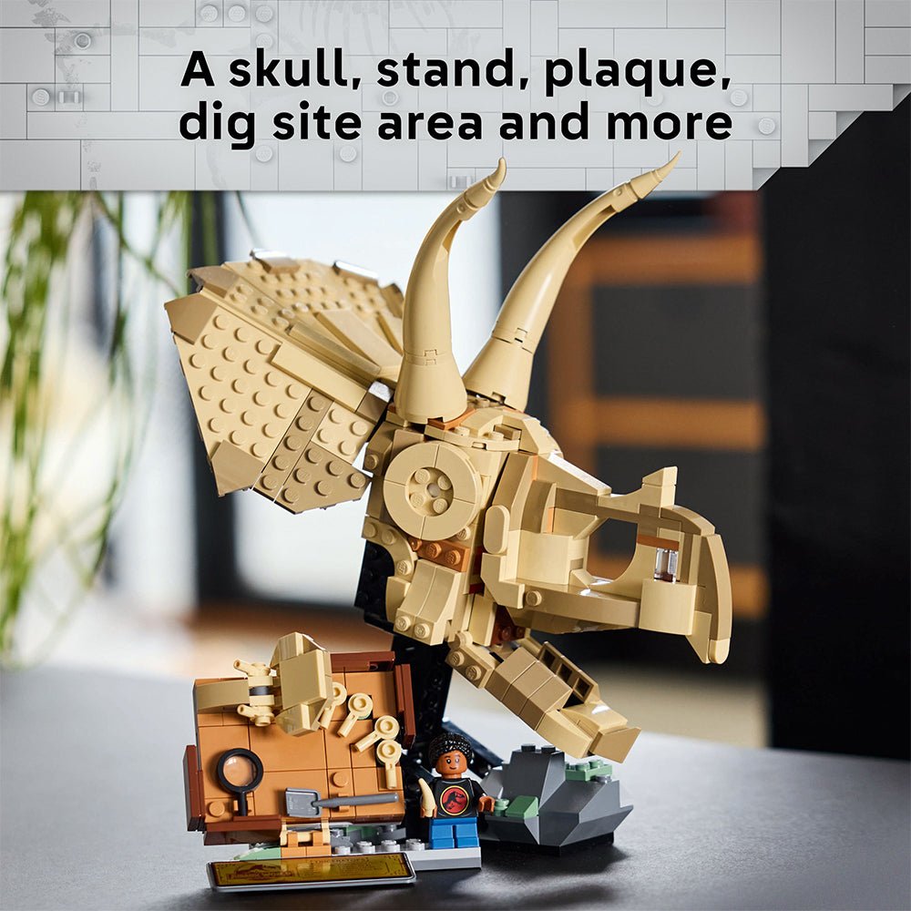 LEGO® Jurassic World Dinosaur Fossils: Triceratops Skull — Can - Image 2