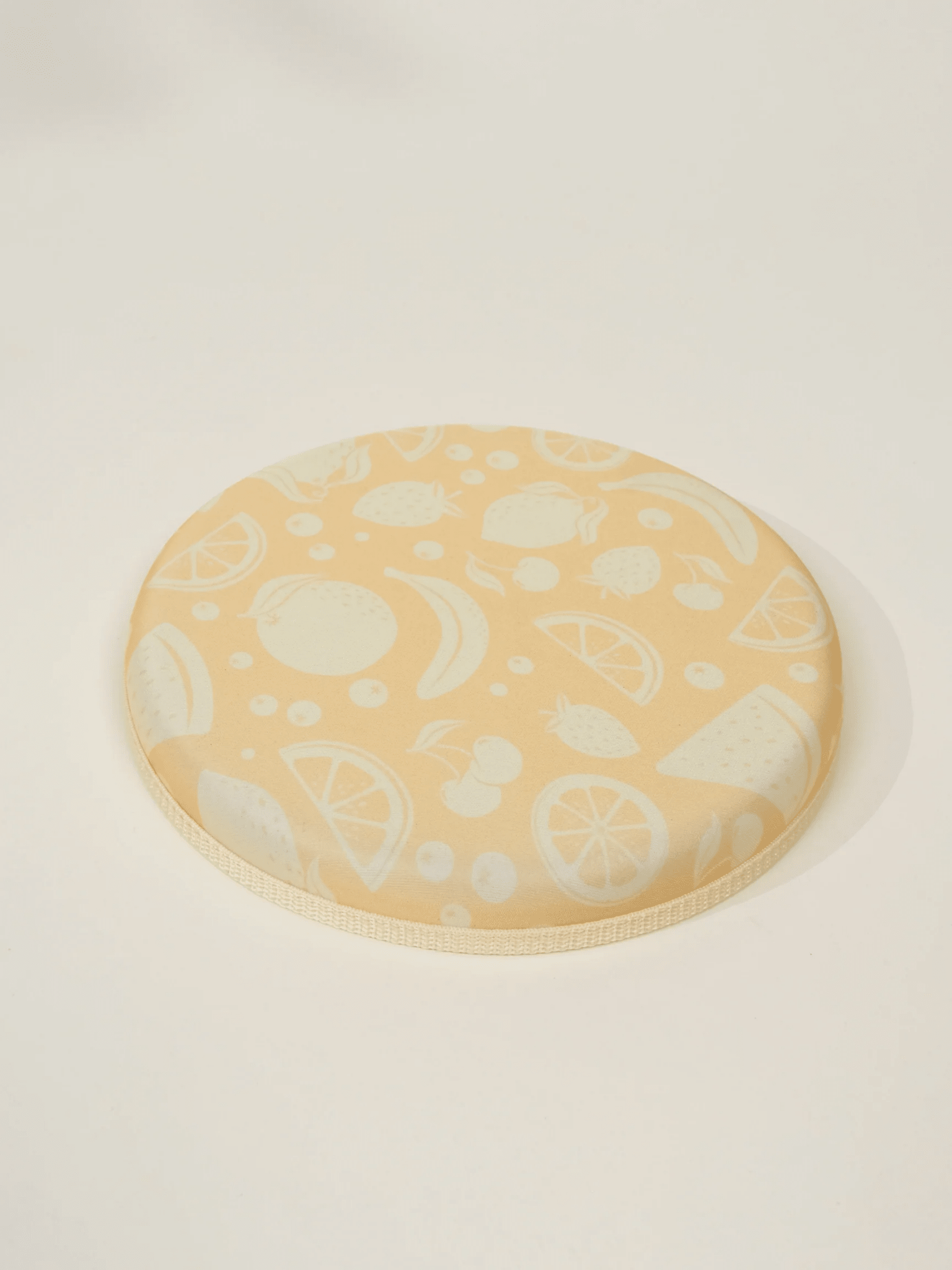Coco Village Neoprene Frisbee – Summer Fruits — Can