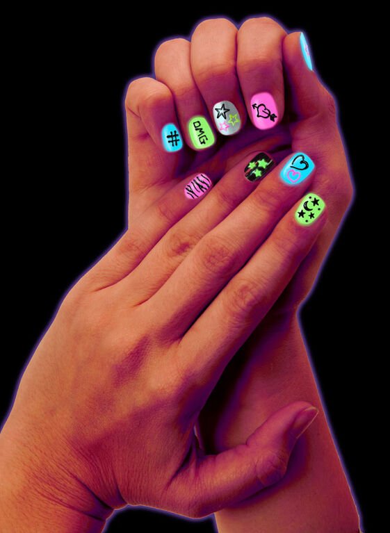 Alex - Spa - Glow Sketch It Nail Pens — Art - Image 2