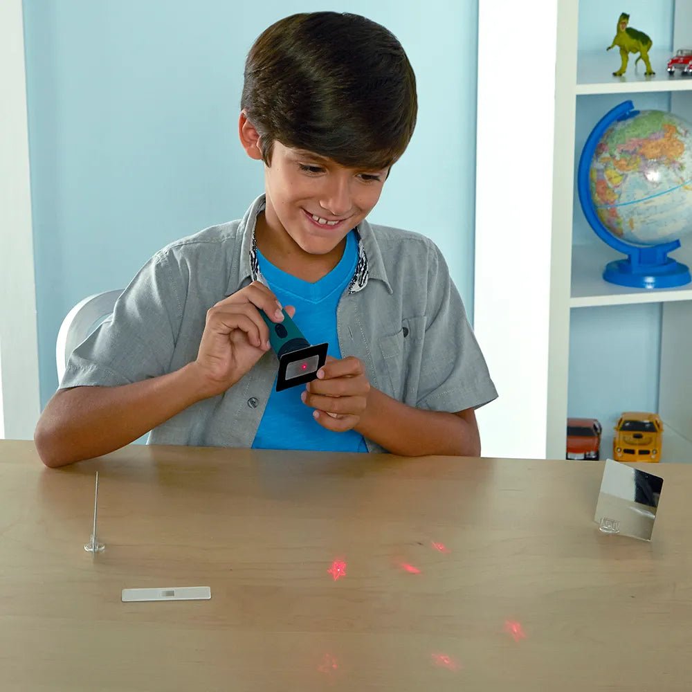 Educational Insights GeoSafari® Ultimate Laser Lab — Light - Image 3