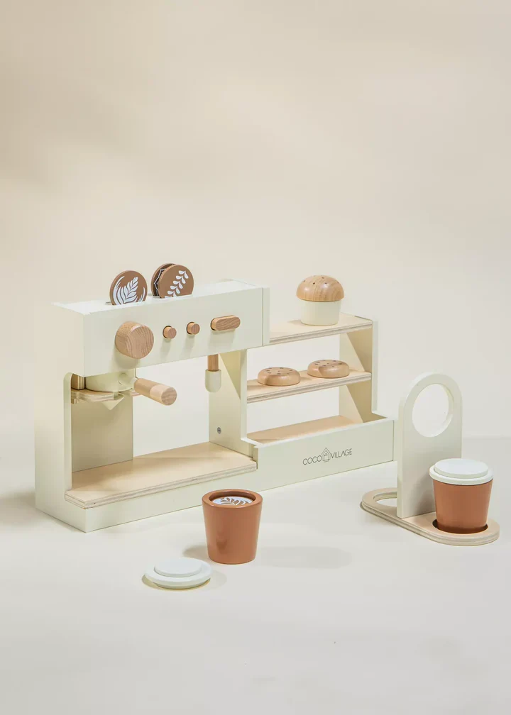 Coco Village Wooden Coffee Shop — Set